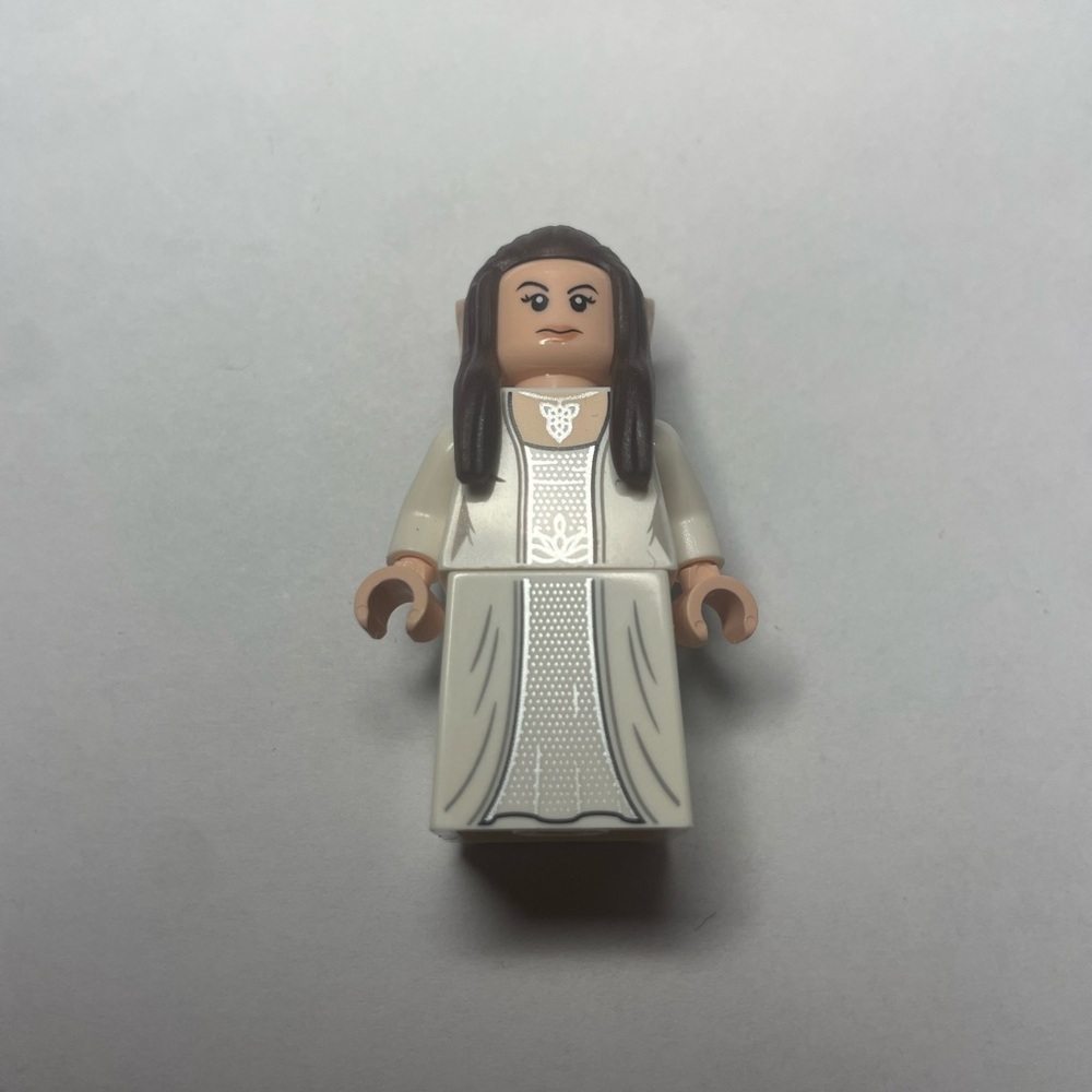 NEW LEGO Arwen Minifigure The Lord of the Rings 10316 Rivendell Lor121